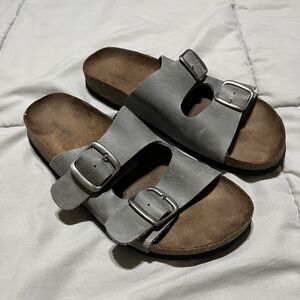 Sonoma Goods For Life Artwork Women’s Leather Sandals Grey Adjustable Size 7
